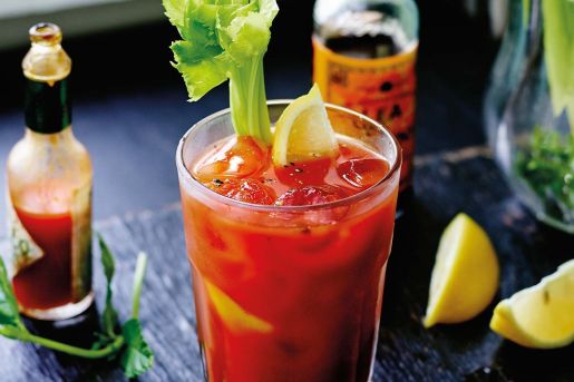 bloody-mary-cocktail-mixologie.jpg